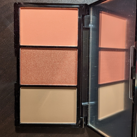 PHASE ZERO Blush & Bronzer Trio - Picture 2 of 3